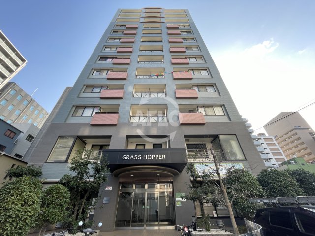 建物外観　グラスホッパー　外観