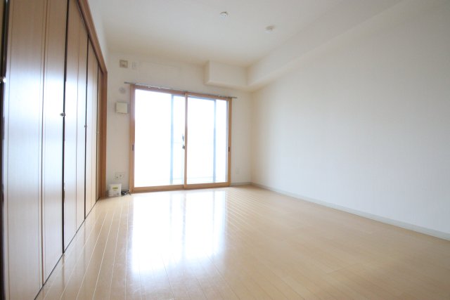 居室・リビング　別室の参考写真です。※現況優先