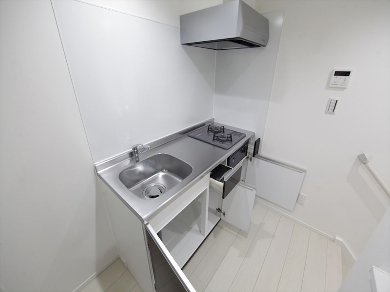 キッチン　システムキッチン（ガス2口コンロ付）