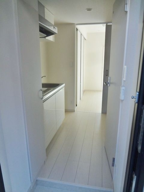 玄関　★セコムセキュリティ搭載★