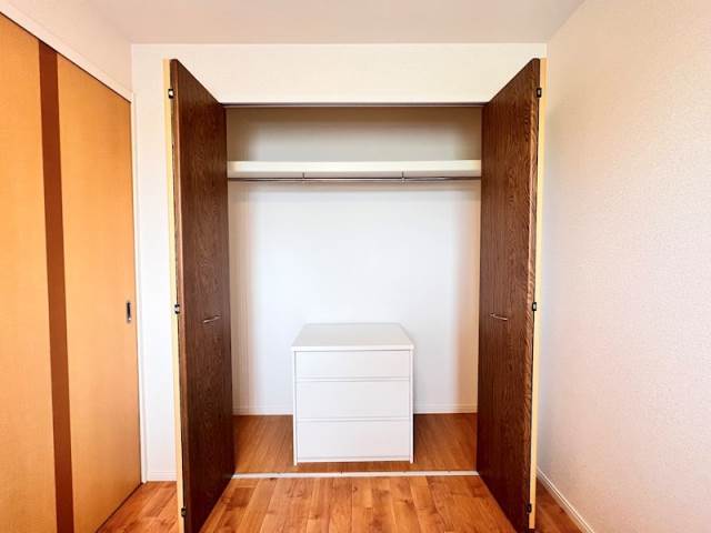 収納　写真は現状を優先します。