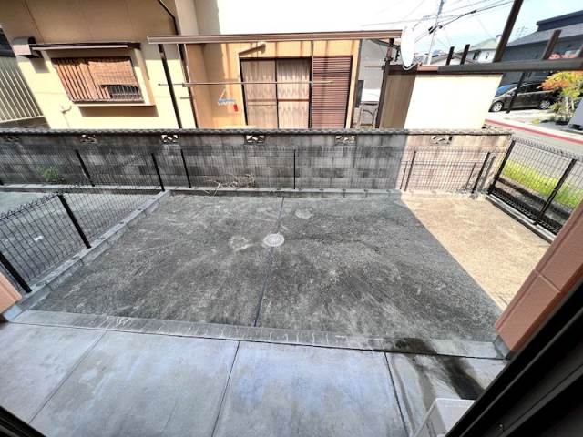 バルコニー　写真は現状を優先します。