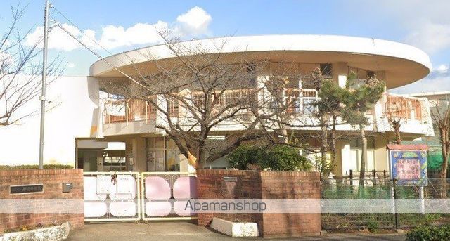 幼稚園・保育園　高石市立幼稚園加茂幼稚園（幼稚園・保育園）まで689m