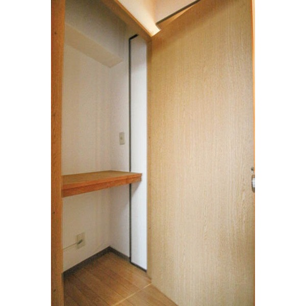 収納　同じ建物の別なお部屋