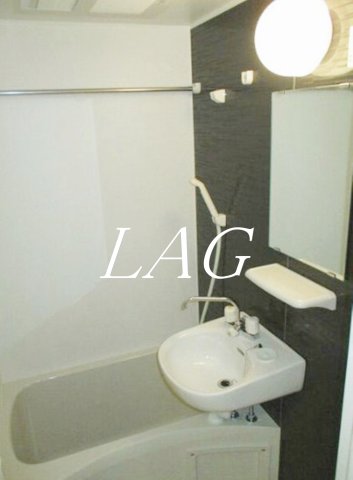 バス・シャワールーム　お風呂です。