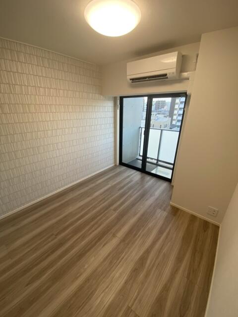 居室・リビング　同物件別部屋写真