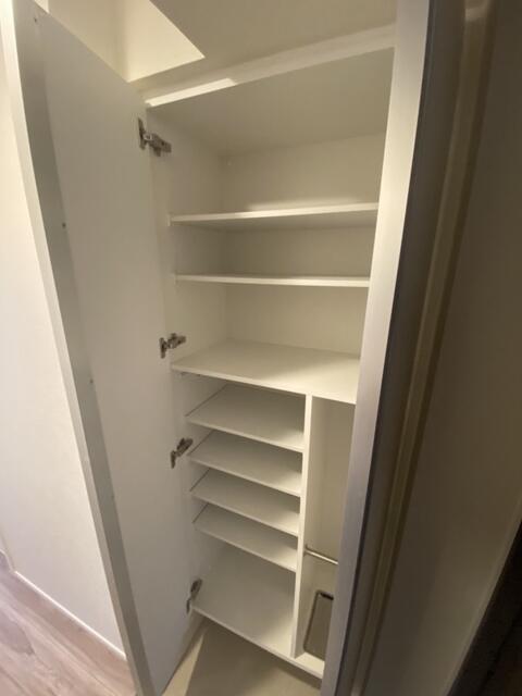 収納　同物件別部屋写真