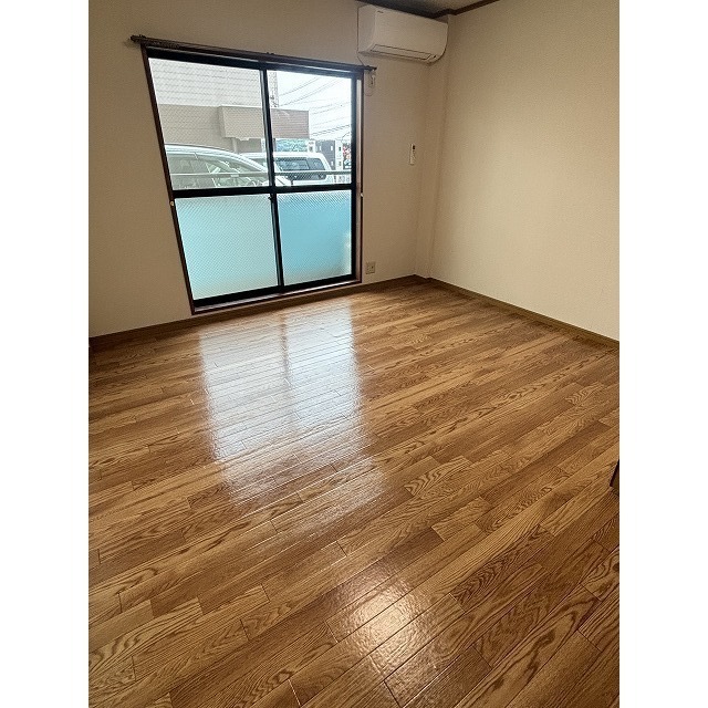 その他部屋・スペース　洋室８帖