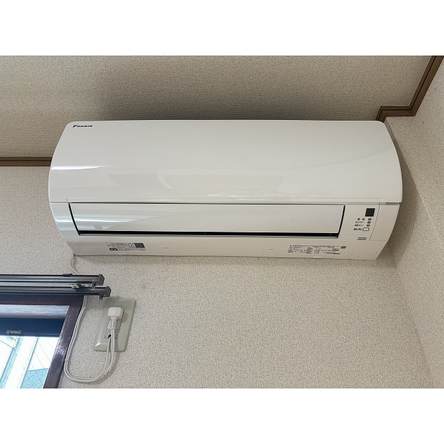 その他設備　エアコンつき