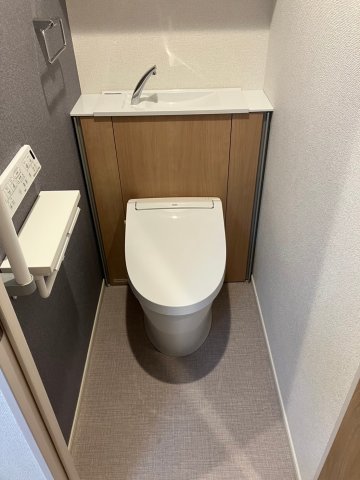 トイレ　コンパクトで使いやすいトイレです