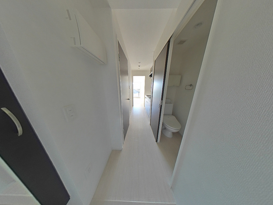 玄関　※別部屋の写真です