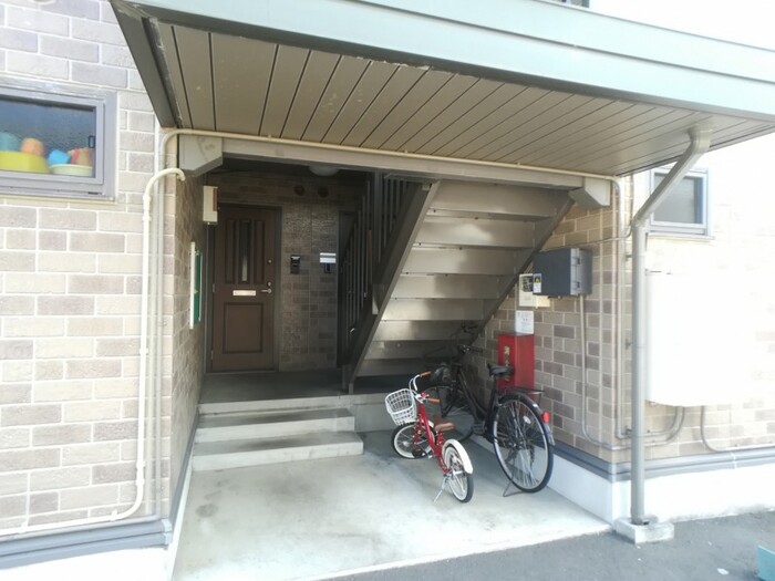 エントランス　エントランス