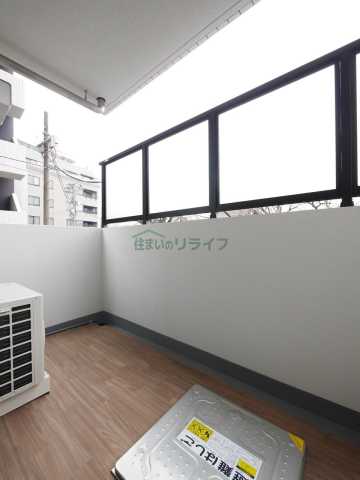 バルコニー　プレール・ドゥーク東新宿III※別部屋の参考写真です