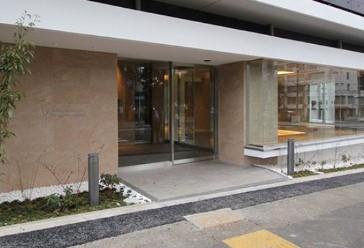 エントランス　エントランス