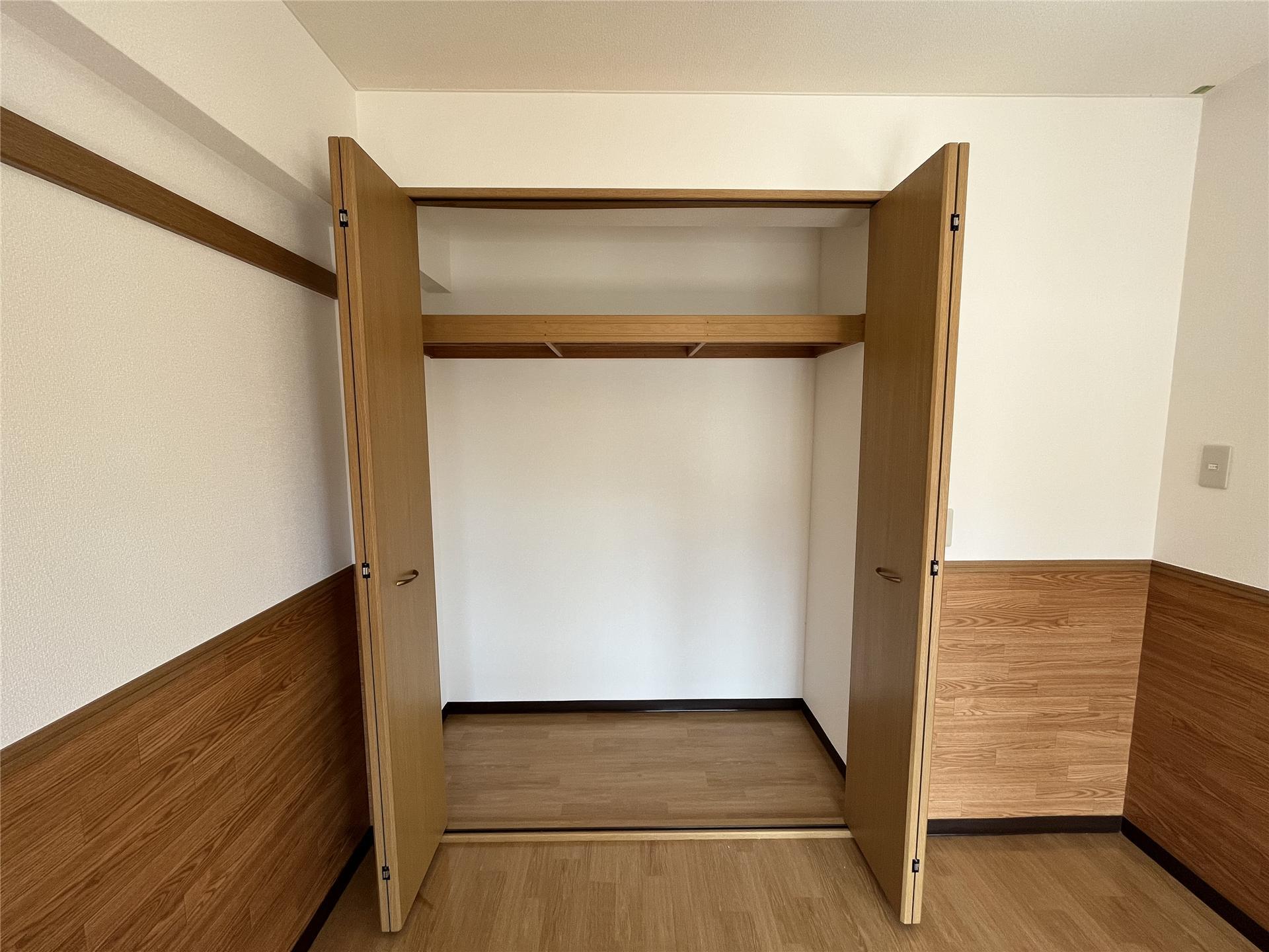 収納　収納力のあるクローゼットです