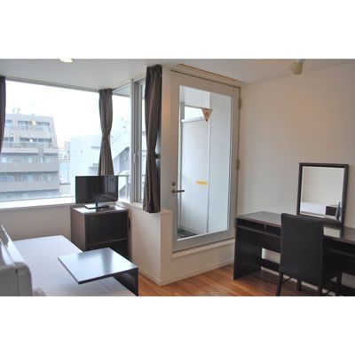 居室・リビング　☆明るい洋室☆※家具や小物はつきません