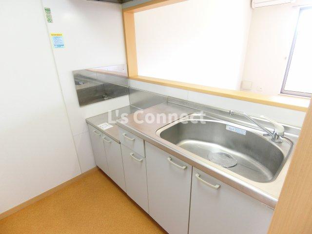 キッチン　２口ガスコンロ設置可能な対面キッチン。