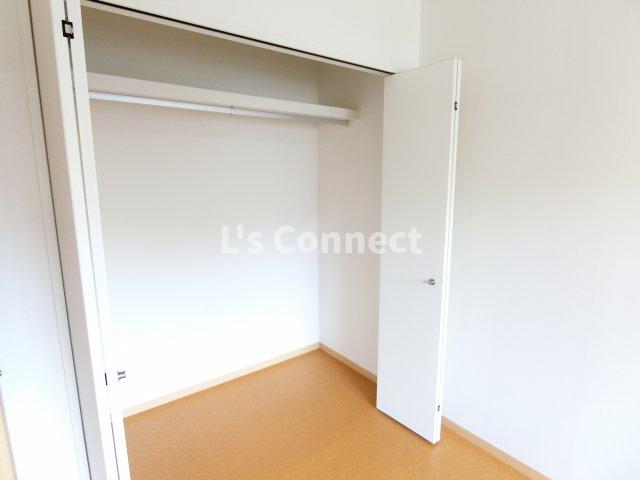 その他設備　各洋室にクローゼット付きです。