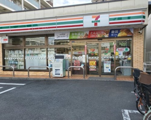 コンビニ　セブンイレブン 江東亀戸7丁目店（コンビニ）まで411m