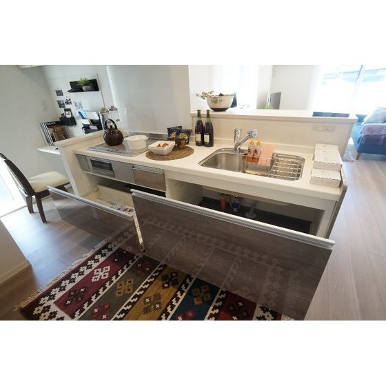 キッチン　※家具や装飾品は付属しません