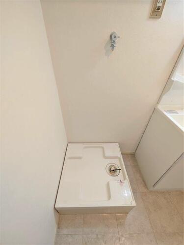 洗面設備　室内洗濯機置場