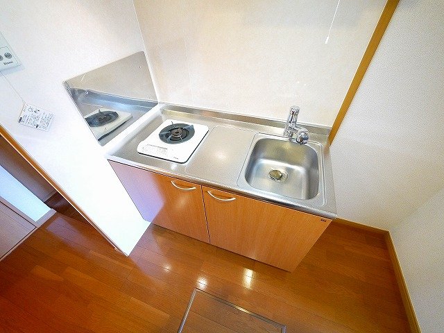 キッチン　ガスコンロ一口付きのキッチン