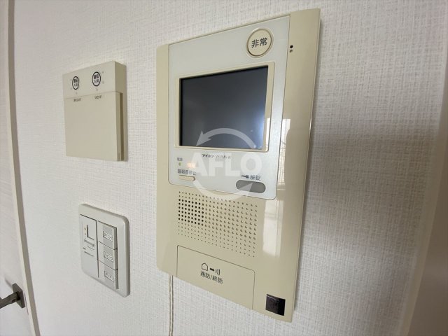 セキュリティ　本町橋タワー　TVモニター付きインターホン