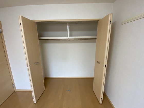 収納　※別部屋の写真です