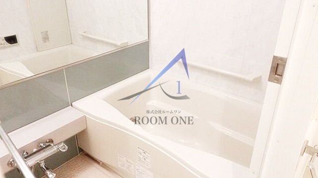 バス・シャワールーム　お風呂です。