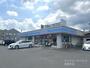 コンビニ　ローソン亀岡西町店（コンビニ）まで277m