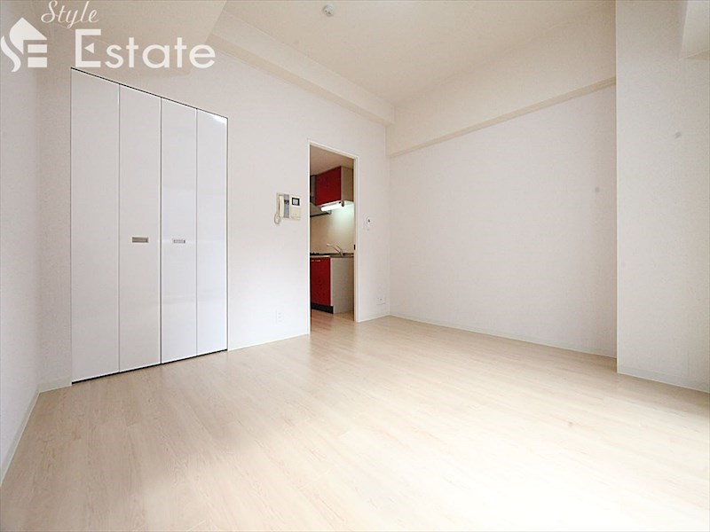 居室・リビング　内装