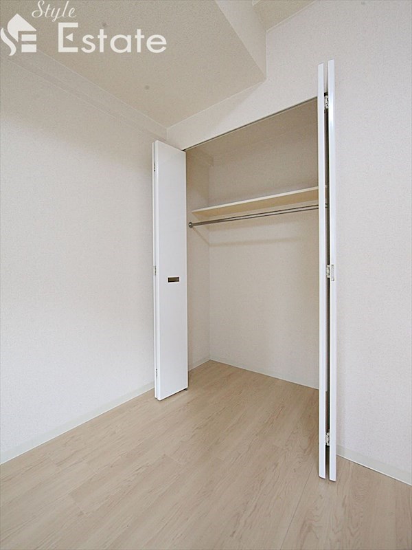 収納　クローゼット