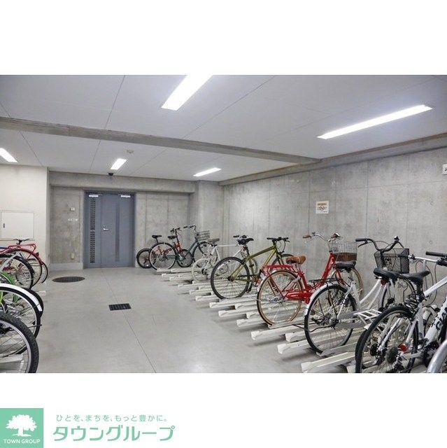 駐車場　駐輪場