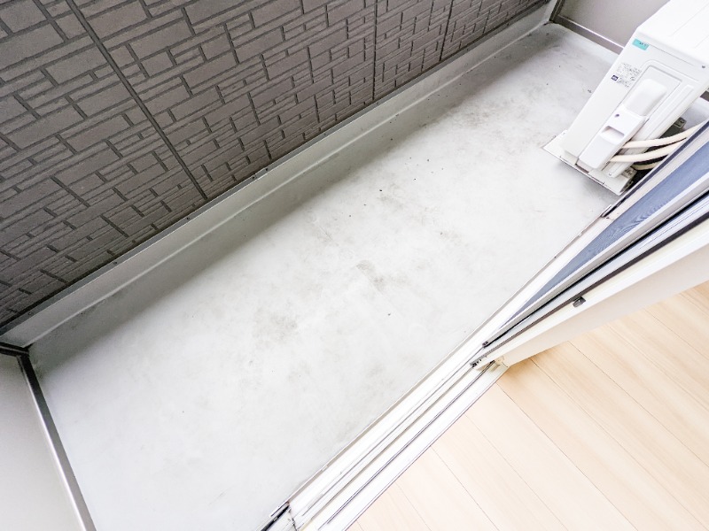 バルコニー　図面と現状に相違がある場合には現状を優先