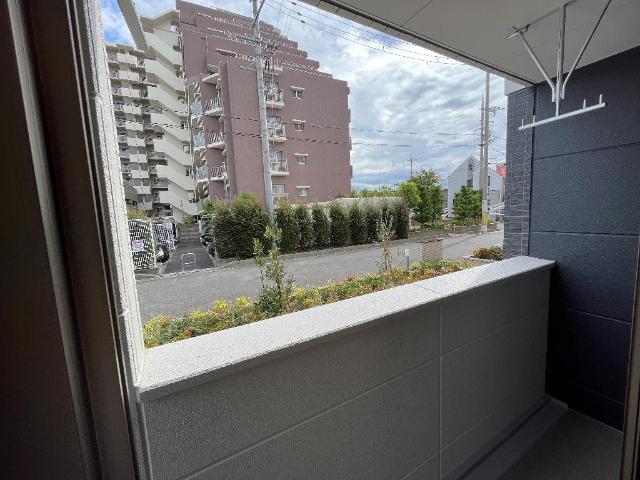 バルコニー　ベランダ