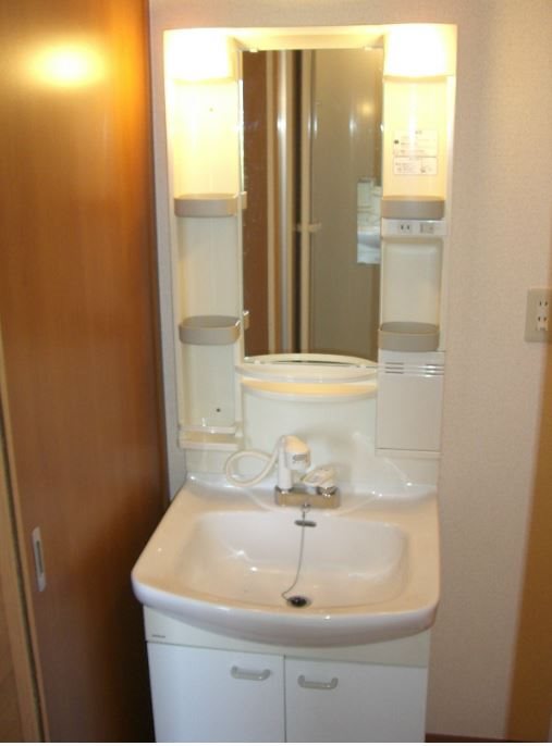 洗面設備　※他部屋参照