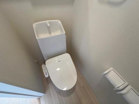 トイレ　シャワー付トイレ（イメージ）