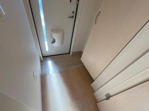 玄関　玄関（イメージ）