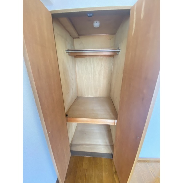 収納　コートもかけれます！