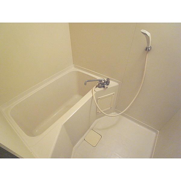 バス・シャワールーム　お風呂で日々の疲れを落としましょう