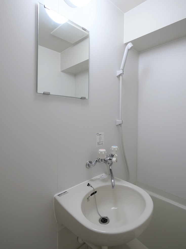 洗面設備　物件の内装です