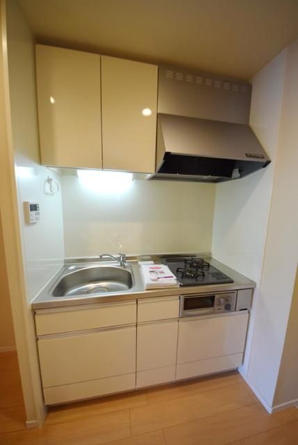 キッチン　★嬉しい二口コンロ付です★