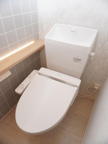 トイレ　トイレ