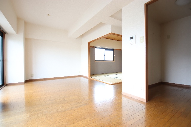 居室・リビング　別室の参考写真です。※現況優先