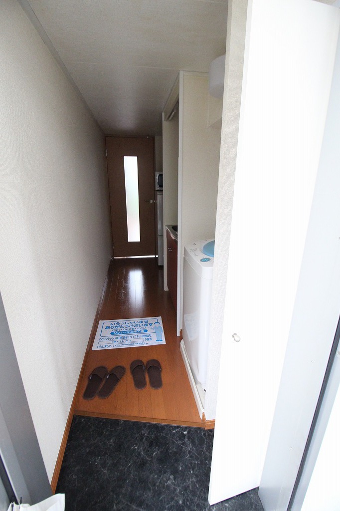 玄関　別の部屋の写真です