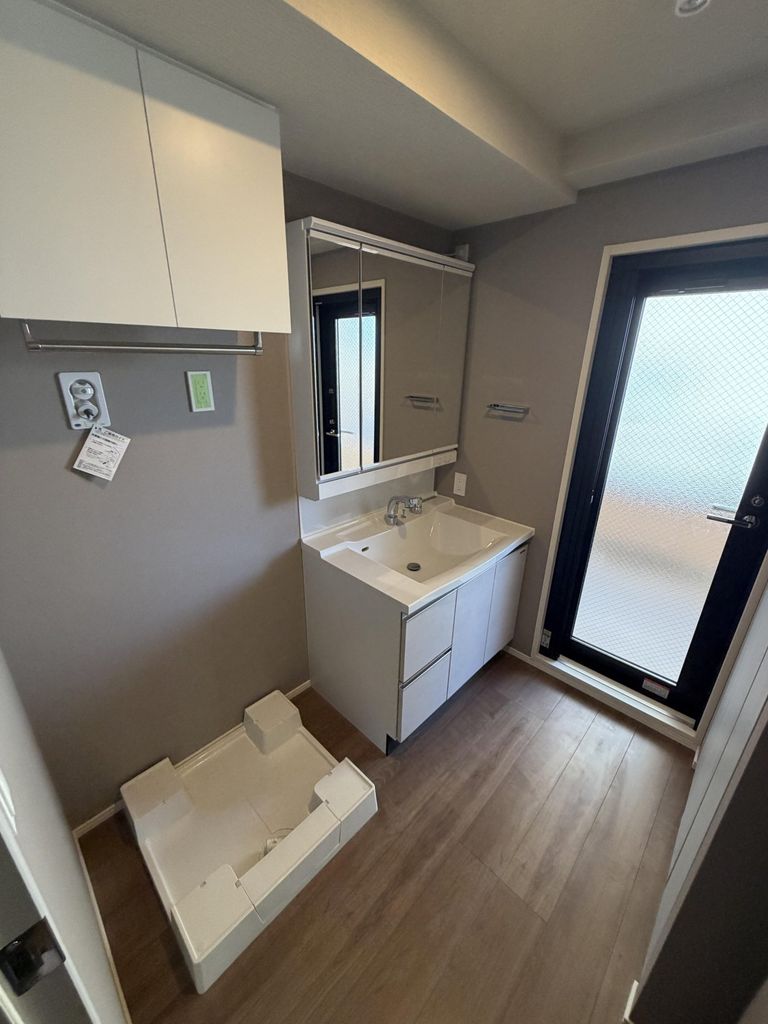 洗面設備　バルコニー