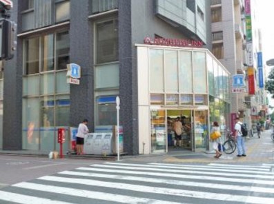 コンビニ　ローソン 西鉄イン蒲田店（コンビニ）まで746m