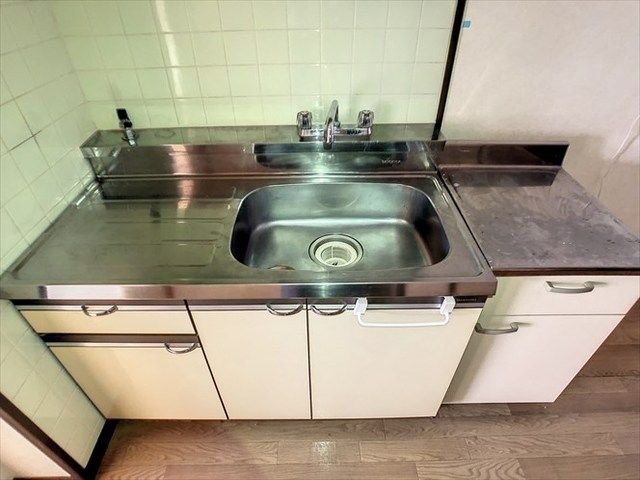 キッチン　※別部屋の参考写真となります※現況優先※