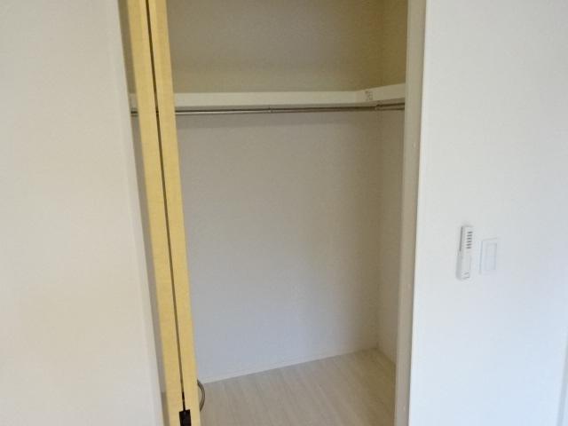 収納　クローゼット