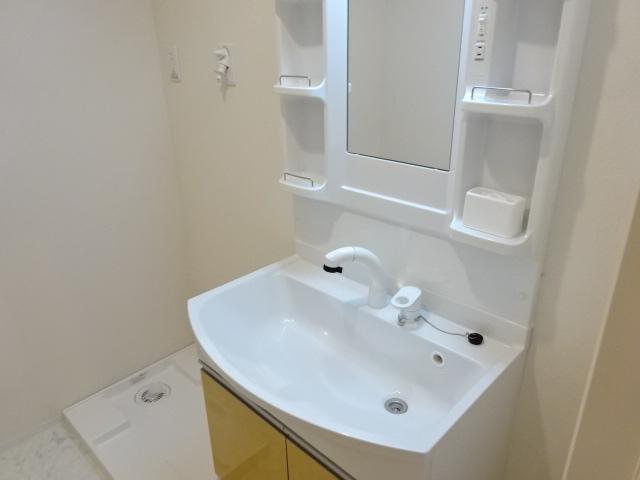 洗面設備　洗髪洗面化粧台